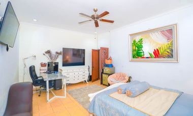 Rumah Tanah Luas 12 Menit ke Mall Ciputra Cibubur Hadap Utara J-41774