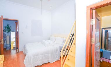 Rumah Tanah Luas 12 Menit ke Mall Ciputra Cibubur Hadap Utara J-41774