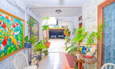 Rumah Tanah Luas 12 Menit ke Mall Ciputra Cibubur Hadap Utara J-41774