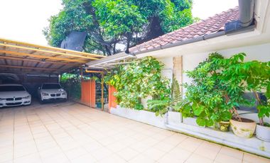 Rumah Tanah Luas 12 Menit ke Mall Ciputra Cibubur Hadap Utara J-41774