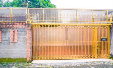 Rumah Tanah Luas 12 Menit ke Mall Ciputra Cibubur Hadap Utara J-41774