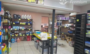 Propiedad Comercial con Negocio Activo y acondic,como casa