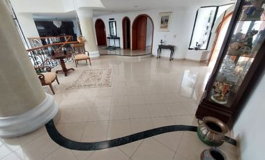 casa en arriendo en ciudad jardín. Cod A6273