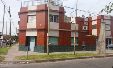 Zinny 304, Isidro Casanova