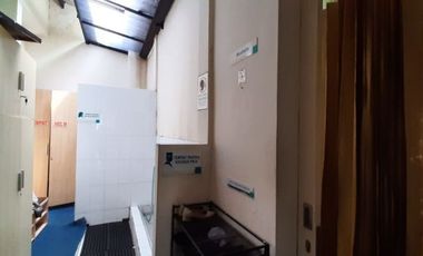 Ruko Murah Lokasi tepat di pinggir Jl. Raya Margonda, Depok