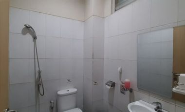 Ruko Murah Lokasi tepat di pinggir Jl. Raya Margonda, Depok