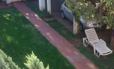 CASA DE 6 AMB. LOTE PROPIO. FRANCO AL 3400. V. DEVOTO