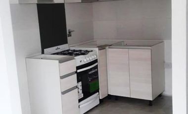 VENTA MONOAMBIENTE CON AMPLIO BALCÓN