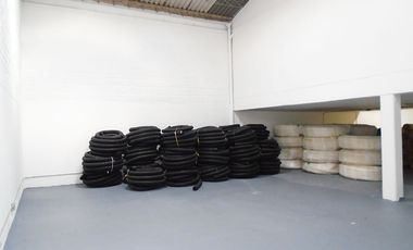 PR13701 BODEGA EN ARRIENDO SECTOR LAS VEGAS