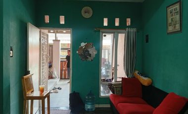 Rumah Minimalis 6 Menit ke RS Ibu dan Anak Viola Hadap Utara J-38811