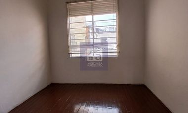 COD. 6134 - SE ARRIENDA CASA COMERCIAL - BARRIO: LA AURORA