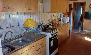 Dos casas independientes en El Carmen, Lago Rapel - 1.500 m²