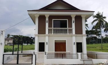 Classic Vigan Design 3 Bedroom House and Lot in Lipa For Sale