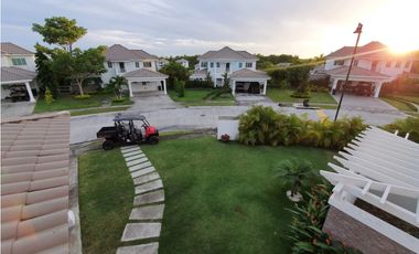 SE VENDE VILLA EN BIJAO BEACH CLUB AND RESIDENCES
