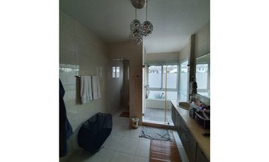 SE VENDE VILLA EN BIJAO BEACH CLUB AND RESIDENCES