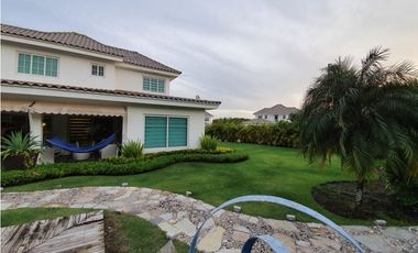 SE VENDE VILLA EN BIJAO BEACH CLUB AND RESIDENCES