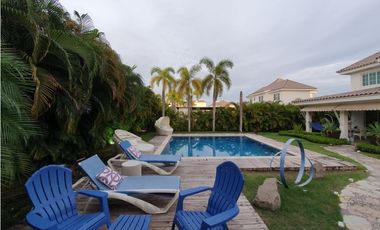 SE VENDE VILLA EN BIJAO BEACH CLUB AND RESIDENCES