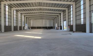 Se escuchan propuestas- Oportunidad REAL de inversión - Nave industrial en Parque industrial