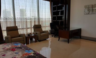 Apartemen Mewah Raffles Ciputra Furnished Bagus 4 BR