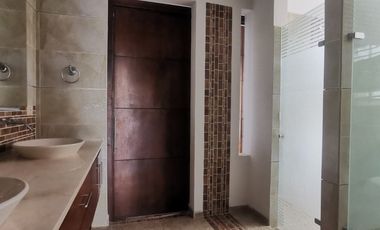 Se vende casa campestre en conjunto Altos de la Pradera