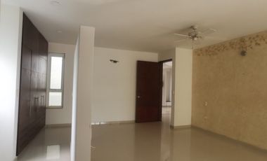 Se vende casa campestre en conjunto Altos de la Pradera