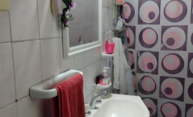 CASA PH AL CONTRAFRENTE IDEAL PARA 2 FAMILIAS EN VENTA - MORON