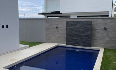 casa en arriendo en bocono. Cod A3418