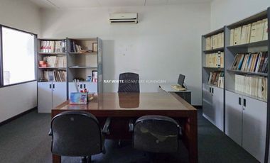 Gudang dan Kantor Strategis di Kawasan Industri Pulogadung