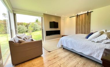 casa en arriendo en hacienda san simón. Cod A8408346