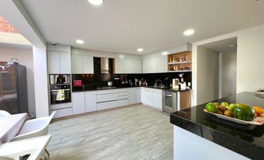 casa en arriendo en hacienda san simón. Cod A8408346