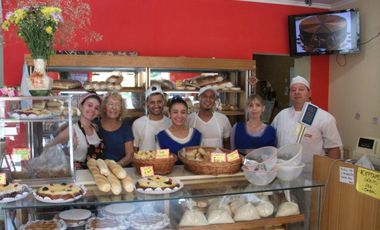 LOCAL CON PROPIEDAD EN PLANTA ALTA,GARAGE Y TERRAZA