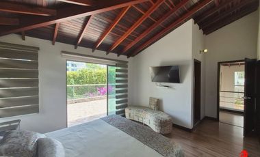 casa en arriendo/venta en alto de las flores. Cod A6313