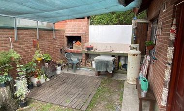 Chalet en venta en La Lucila del Mar