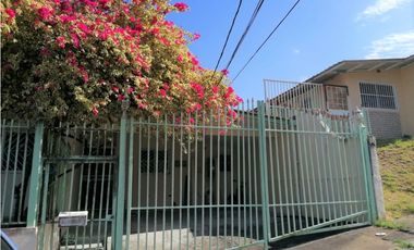 Se Vende Casa en Villa Zaita residencial san andres # 1962 cvd