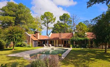 Casa en venta en Las Praderas de Lujan