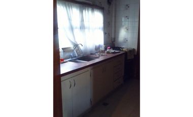 EN BLOCK 2 PH JUNTOS O SEPARADOS EN PLANTA BAJA Y PLANTA ALTA C/SUBDIV. TERMINADA APTO COMERCIAL