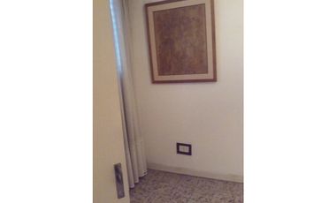 EN BLOCK 2 PH JUNTOS O SEPARADOS EN PLANTA BAJA Y PLANTA ALTA C/SUBDIV. TERMINADA APTO COMERCIAL