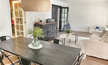 CASA EN VENTA A 11.900 UF CON GRAN TERRAZA CERRADA Y QUINCHO