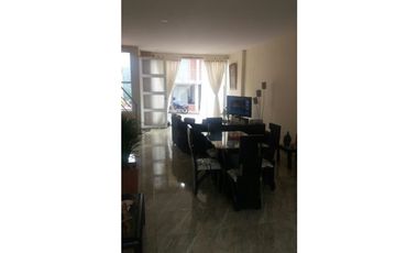 Maat vende Casa en Villeta $450 Millones