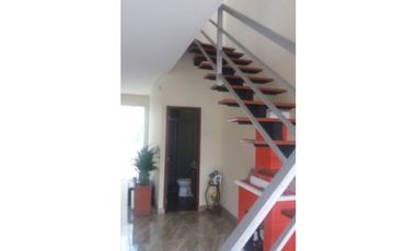 Maat vende Casa en Villeta $450 Millones