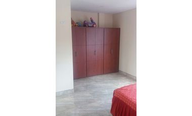 Maat vende Casa en Villeta $450 Millones