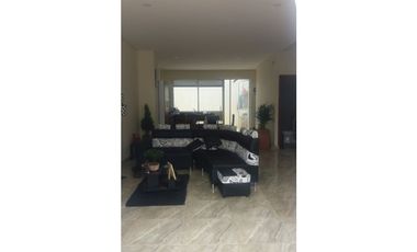 Maat vende Casa en Villeta $450 Millones