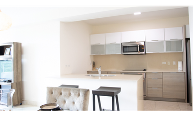 SEA CONFIABLE VENDE PH EN PLAYA BONITA RESIDENCE
