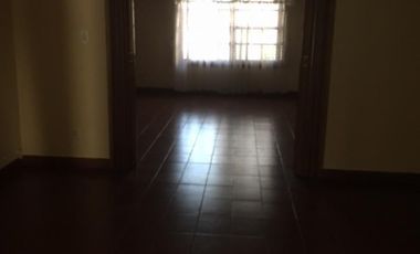 Chalet en zona residencial con pileta!!