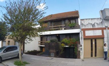 Duplex en venta en Liniers