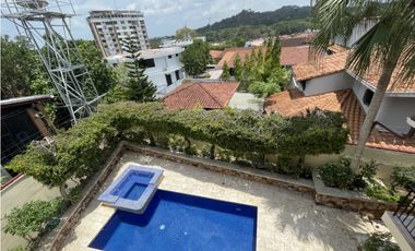 ALQUILER DE CASA EN LA ALAMEDA
