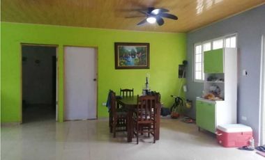 VENTA CASA CERRO AZUL
