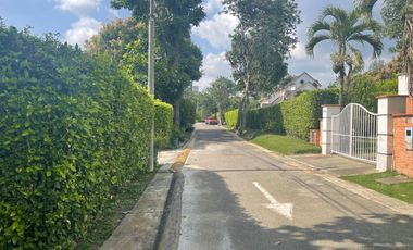 VENDO ESPECTACULAR LOTE - CONJUNTO CAMPESTRE. Cod V11466