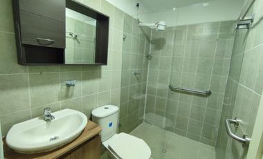casa en arriendo en la sebastiana. Cod A59135