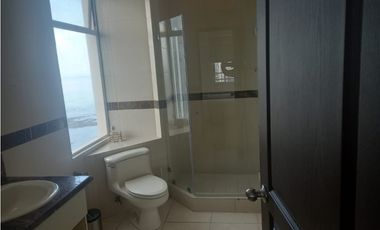 SEA Confiable Vende PH Vista del Mar Av Balboa 2 Recamaras